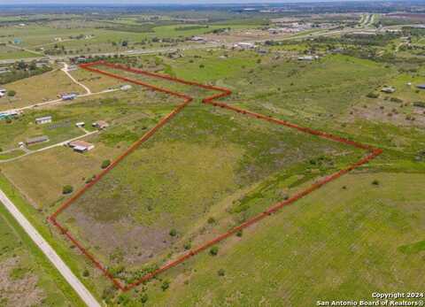 495 PRAIRIE HILL RD, Seguin, TX 78155