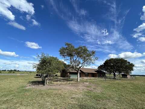 11552 Farm To Market Road 1383, Schulenburg, TX 78956