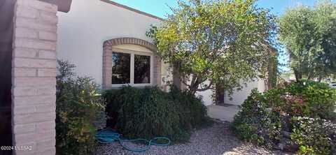 2837 S Calle Trafalgar, Green Valley, AZ 85622