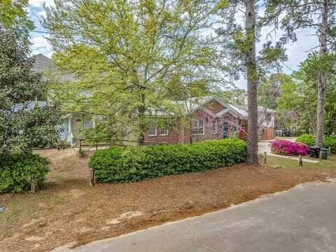 220 Rivoli Road, Tallahassee, FL 32304