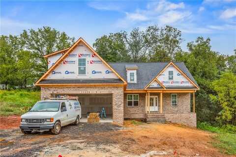 149 Beauchamp Oaks Court, Advance, NC 27006