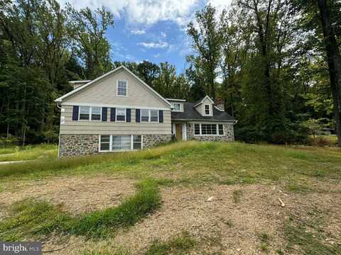 1033 CROTON ROAD, WAYNE, PA 19087