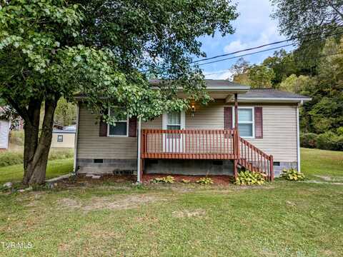 34 Blackstone Lane, Castlewood, VA 24224