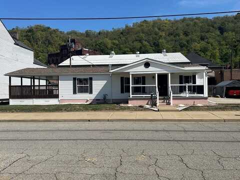 3516 Wood St, Wheeling, WV 26003