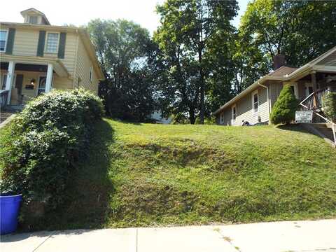 506 W End Ave, Coraopolis, PA 15108