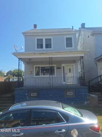 613 1st Avenue, Altoona, PA 16602