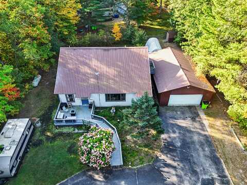 8075 N Higgins Lake Drive, Roscommon, MI 48653