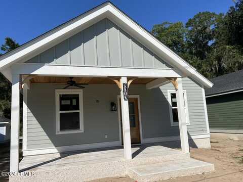 2013 Lafayette Street, Beaufort, SC 29902