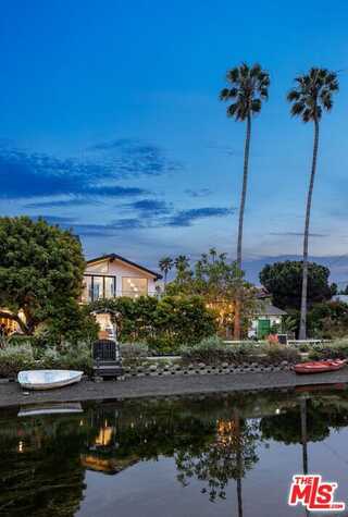 214 Howland Canal, Venice, CA 90291