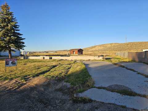 93 Richard St., Evanston, WY 82930