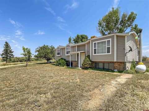 5731 Road, Dove Creek, CO 81324