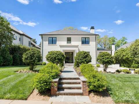 1446 Queens Road W, Charlotte, NC 28207