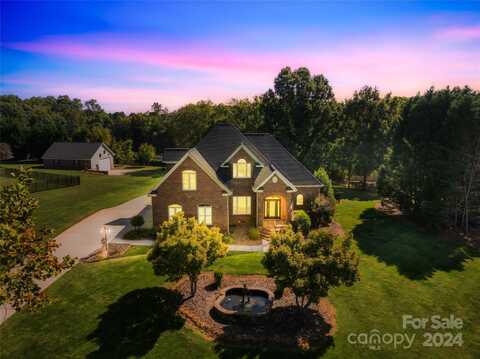 115 S Gibbs Road, Mooresville, NC 28117