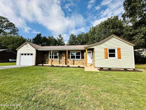 415 Galbraith Avenue, Henderson, TN 38340