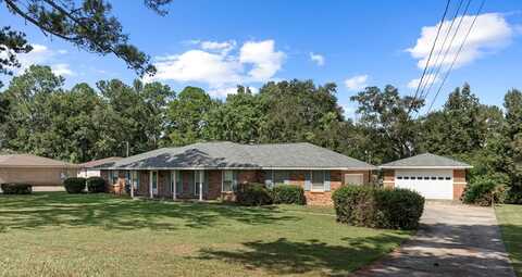 105 Shadowood Drive, Dothan, AL 36301