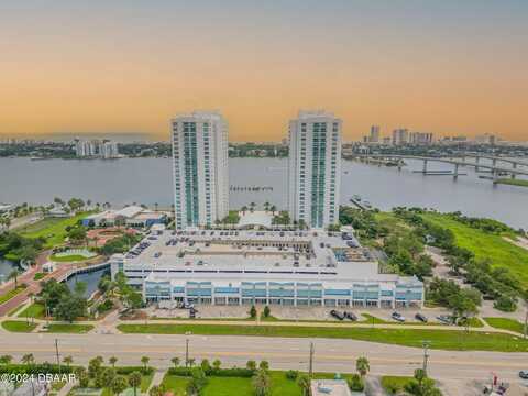 231 Riverside Drive, Daytona Beach, FL 32117