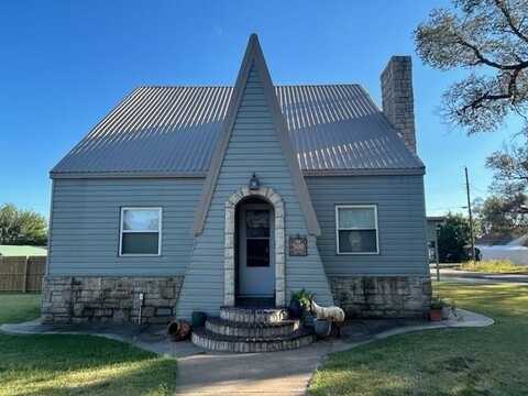 300 E 3rd, Helena, OK 73741