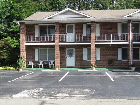 44 White Oak St, Unit 10, Franklin, NC 28734