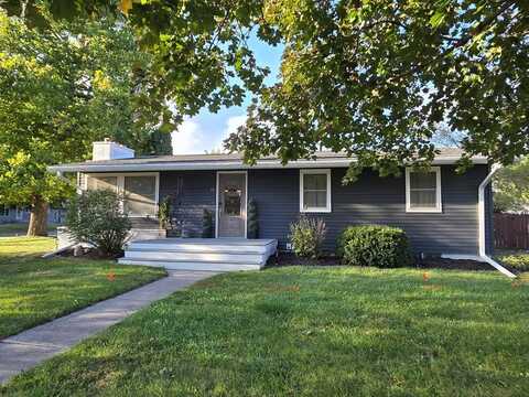 33 Parkview Dr, Eagle Grove, IA 50533