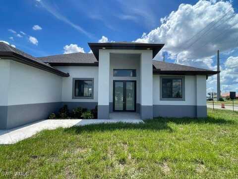 4 NE 8th Terrace, Cape Coral, FL 33909