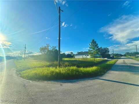 2507 E 17th Street, Lehigh Acres, FL 33972