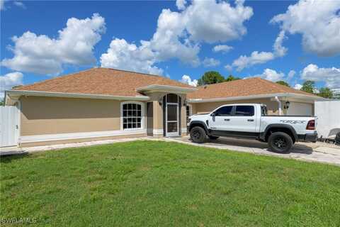 5562 Burr Street, Lehigh Acres, FL 33971