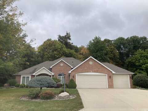 2444 Red Oak Court, Bluffton, IN 46714