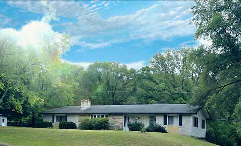 17339 Mckinley Road, Big Rapids, MI 49307