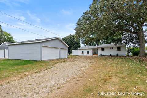 12823 Valley Drive, Wayland, MI 49348