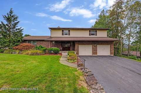 202 Templeton Drive, Dickson City, PA 18519