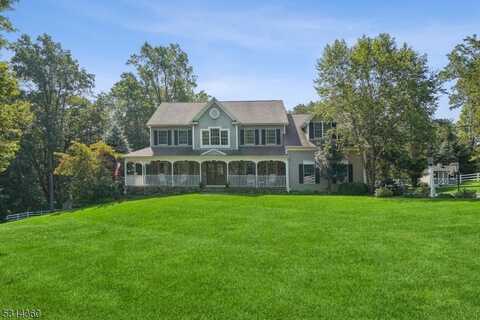 103 Cooper Ln, Chester, NJ 07930