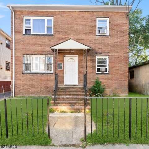 110 Chelsea Ave, Newark, NJ 07106