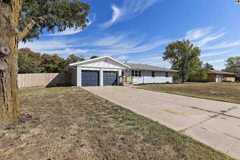 1508 W 17th Ave, Hutchinson, KS 67502