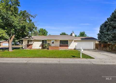 890 W 9th S, Mountain Home, ID 83647