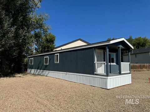 370 W 12th South, Mountain Home, ID 83647