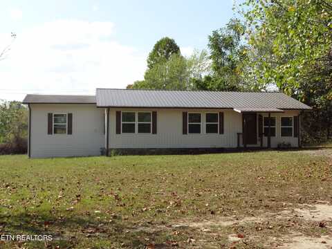 2267 Wilson Rd, Crossville, TN 38571