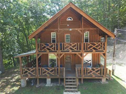 586 Grannies Creek Road, Amma, WV 25005