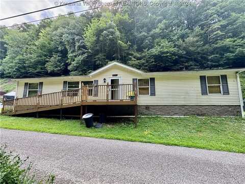 880 Beaver Pond Creek Road, Bim, WV 25021