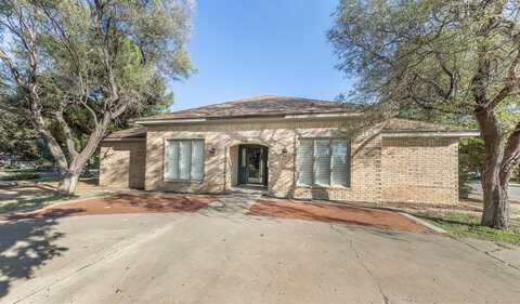 8013 Wayne Avenue, Lubbock, TX 79424