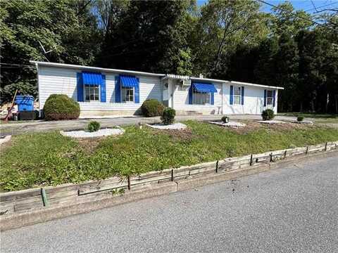 641 Lehigh Gap Street, Walnutport, PA 18088