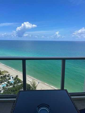 19333 Collins Ave, Sunny Isles Beach, FL 33160