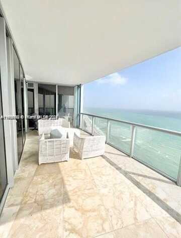 17121 Collins Ave, Sunny Isles Beach, FL 33160