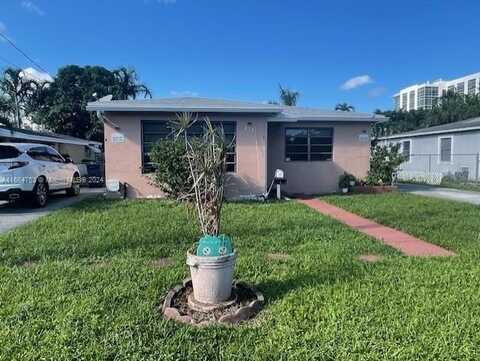 211 SE 9th Ct, Hallandale Beach, FL 33009