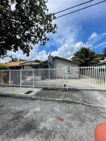 1143 NW 27th St, Miami, FL 33127