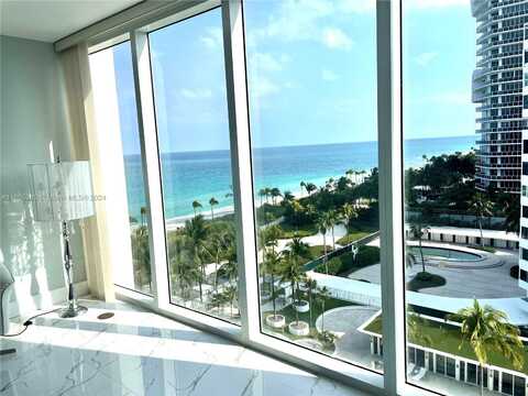 10275 Collins Ave, Bal Harbour, FL 33154