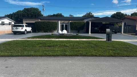 565 W 76th St, Hialeah, FL 33014