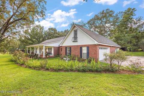 104 Mcwilliams Drive, Terry, MS 39170