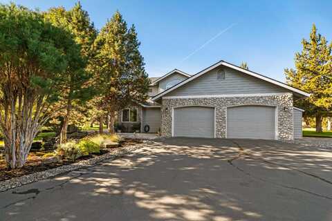 2605 Thrush Court, Redmond, OR 97756