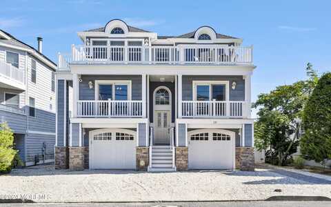 29 N 11th Street, Surf City, NJ 08008