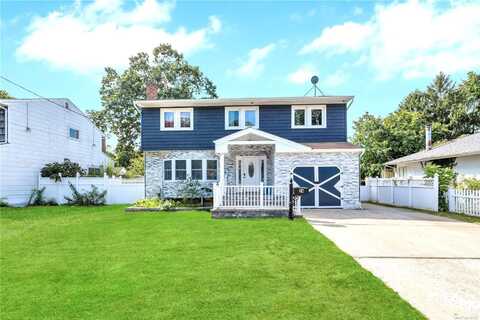 24 Faulkner Avenue, North Babylon, NY 11703